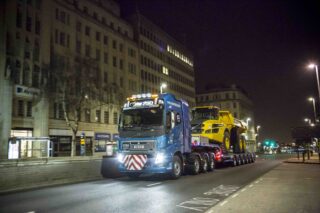 Road Test: Volvo FH16-750 8x4