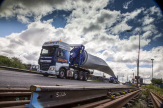 HeavyTorque Issue Three: DAF XF-510 FTM 8x4