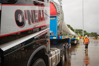 HeavyTorque Issue 8: O'Neill Heavy Haulage