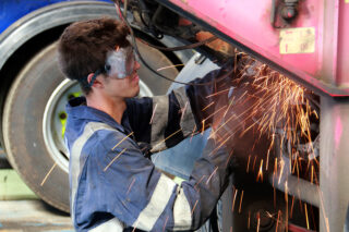 HeavyTorque Issue 8: Specialist Trailer Services UK Ltd