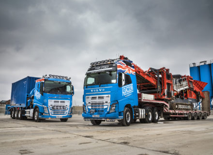 Volvo FH16-750 & FH Tridem for Ashcourt Contracts