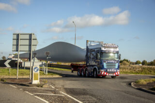 McFadyens Transport, Charles McFadyen, Wind Transport, Scania R164/580, Scania Longline, Scania Longline 8x4, tribute, wind energy, Special Truck Interiors, Oshkosh, Nooteboom, Goldhofer, windfarm, Enda