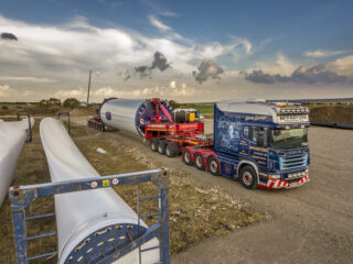 McFadyens Transport, Charles McFadyen, Wind Transport, Scania R164/580, Scania Longline, Scania Longline 8x4, tribute, wind energy, Special Truck Interiors, Oshkosh, Nooteboom, Goldhofer, windfarm, Enda
