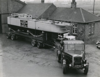 VIntage Heavy Haulage from Pickfords