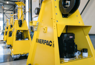 HeavyTorque Issue Eleven: Enerpac Heavy Lifting Technology