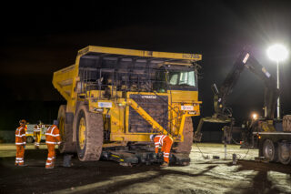 Hutchinson Heavy Haulage Services