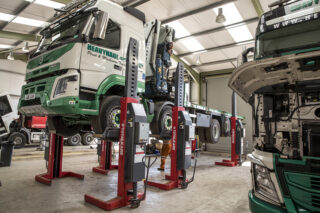 TotalKare, Column Lifts, Vehicle maintenance
