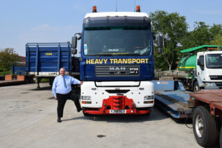 MAN Truck & Bus, Collett & Sons Ltd, John Donnelly, Geoff Davies, David Collett. Lincoln Collett