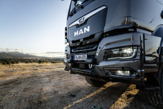 The new MAN TGS offers a striking appearance with a combination of steel bumper, LED headlights and front grill.