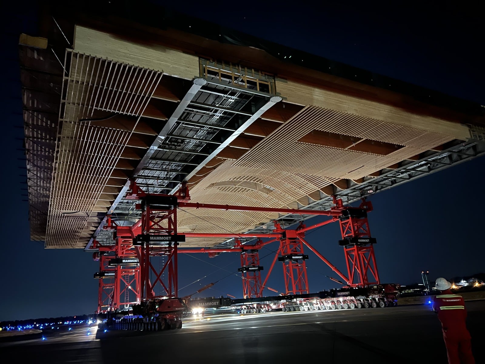 SPMT Operations for Portland Airport's New Terminal