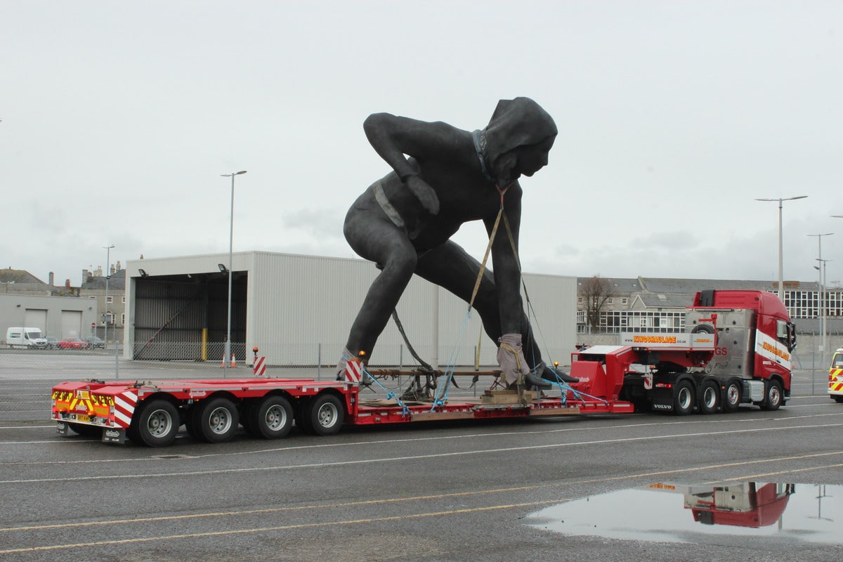 Kings Heavy Haulage Transport the Messenger Statue to Plymouth