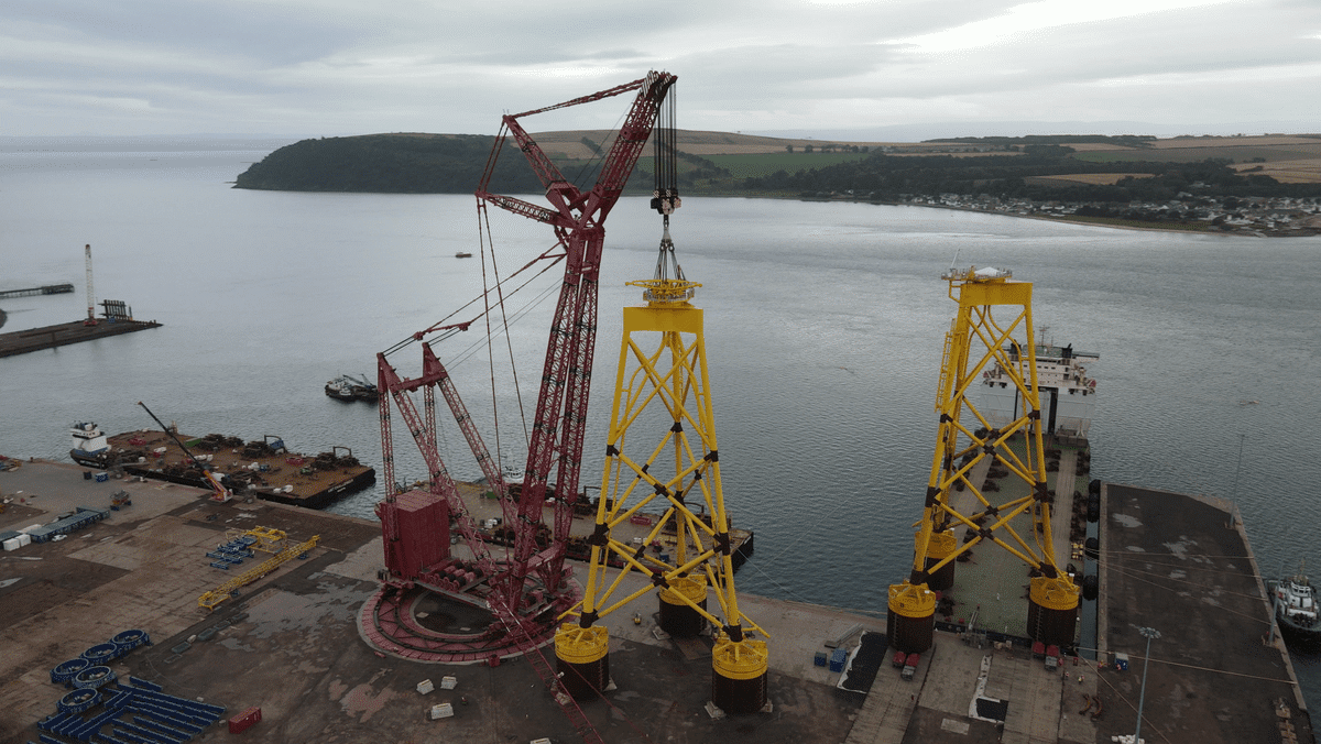 Mammoet Ring Crane for Scotland's Seagreen Wind Farm