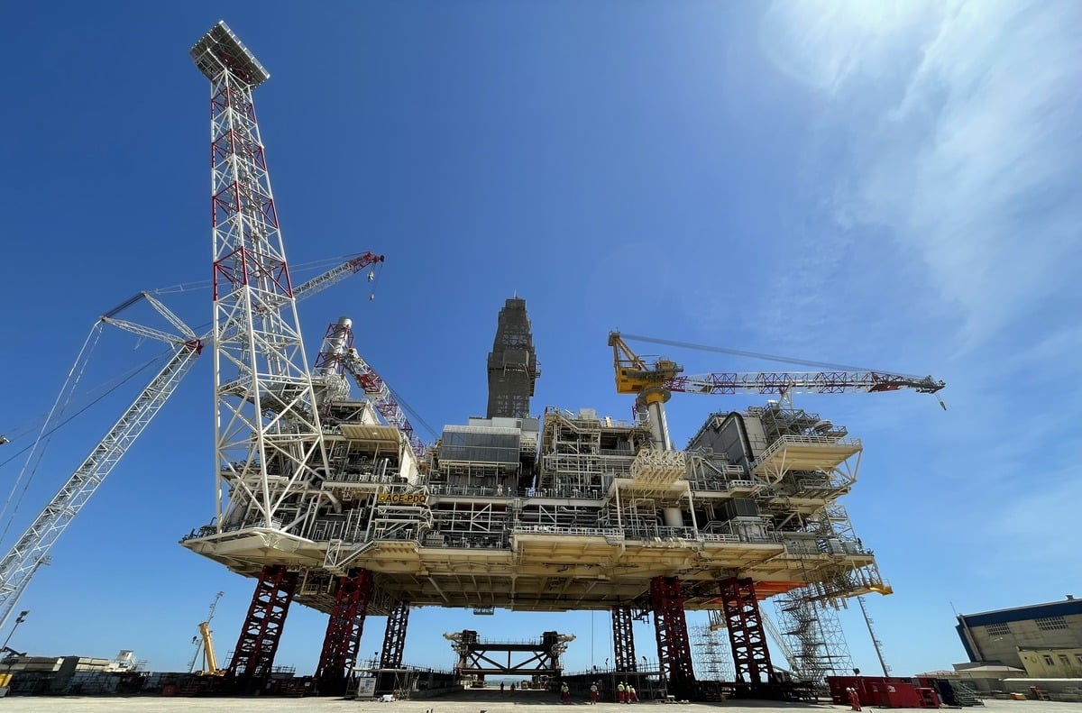 19,600 Tonne Offshore Platform for Mammoet