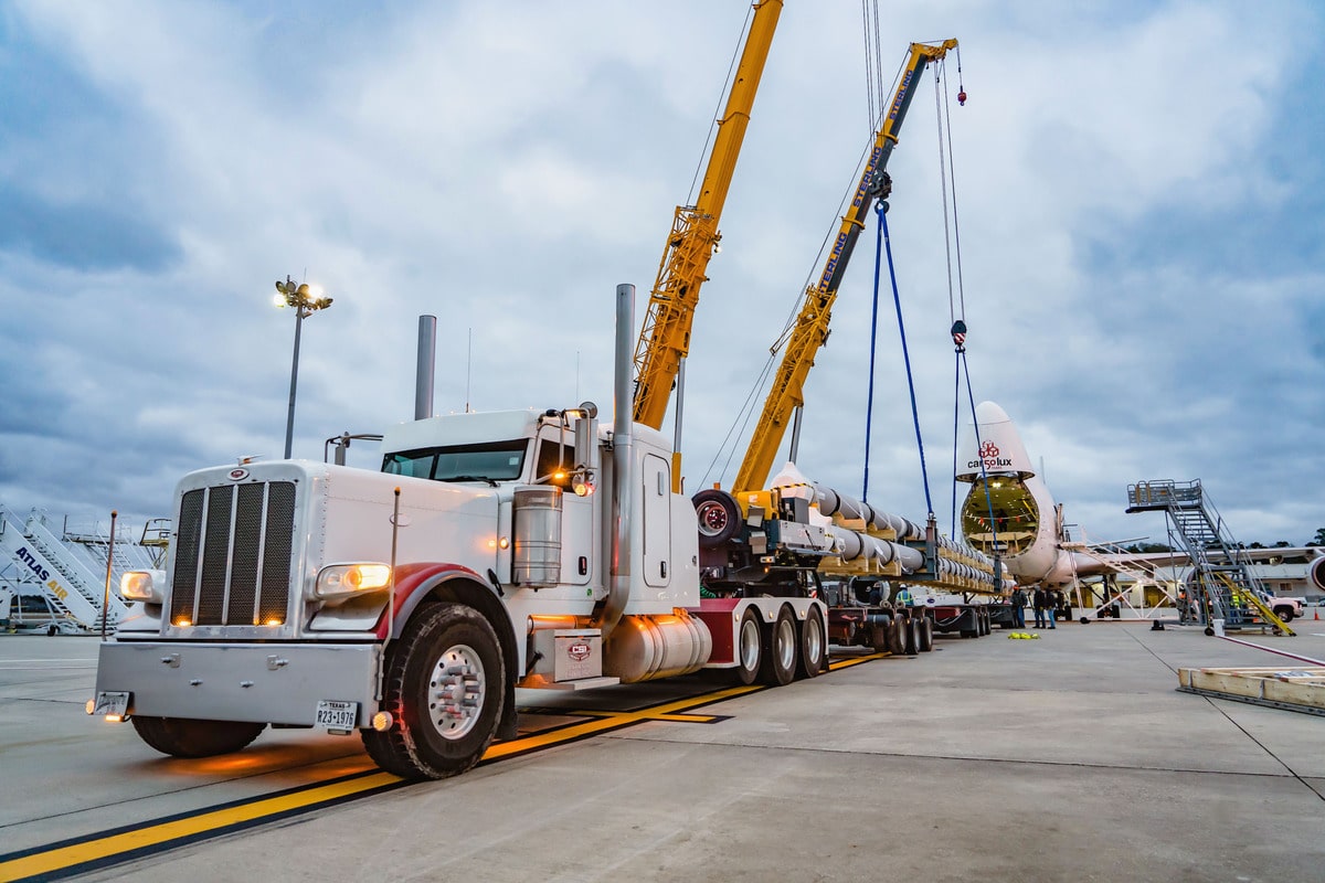 Deugro Deliver Nine Air Charters from Thailand to the USA