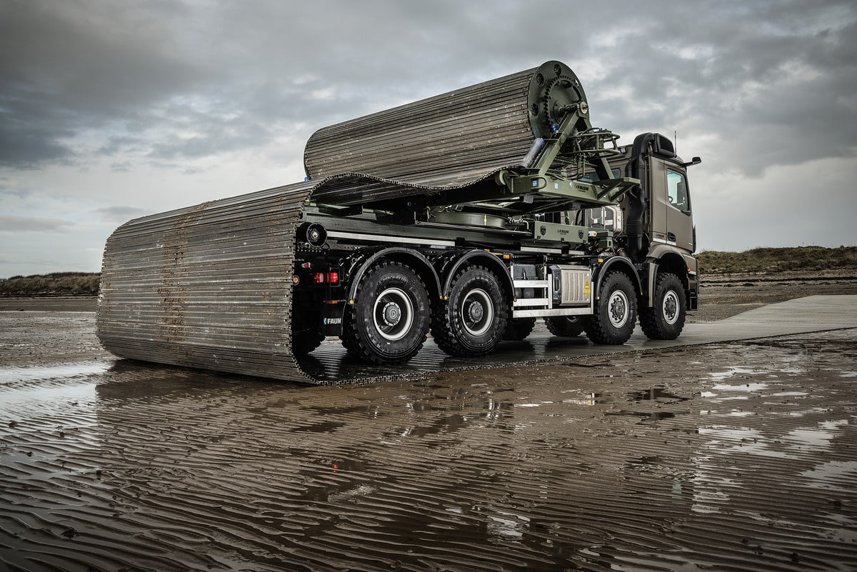 Mercedes-Benz Heavy Hitter for Faun Trackway