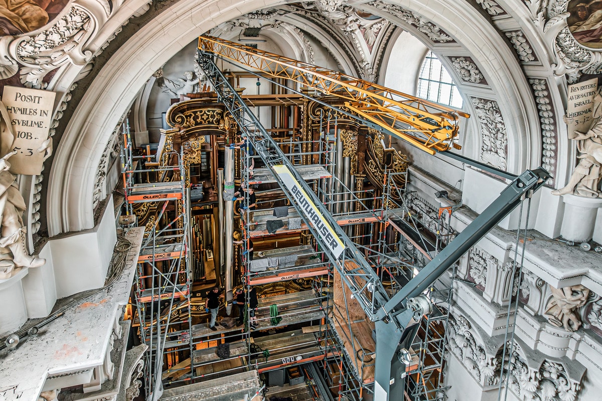 Liebherr Hard at Work Inside Passau Cathedral