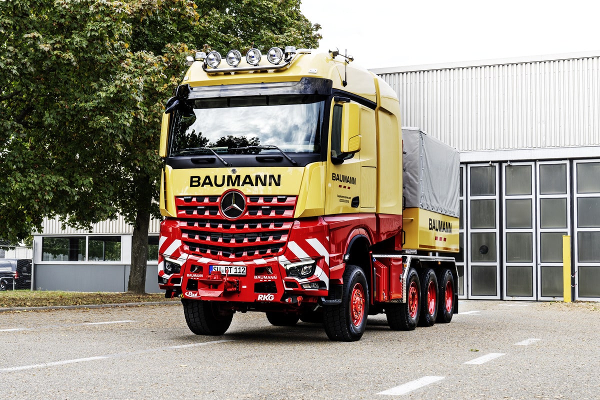 Mercedes-Benz Delivers Specially Converted Truck to the Viktor Baumann Company