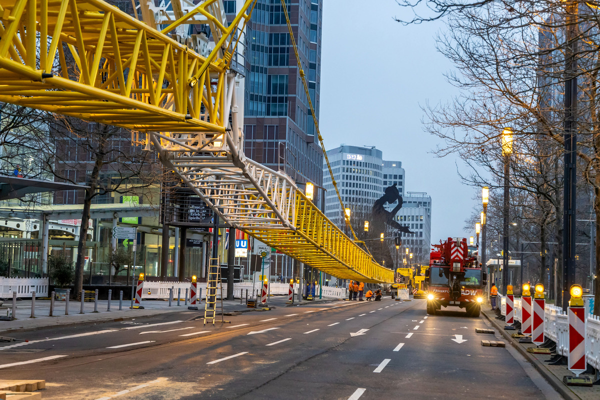 Liebherr Replace Chiller Units on Frankfurt's Kastor Tower