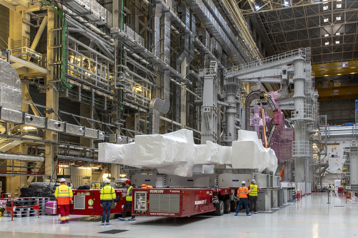 Mammoet’s Electric-Powered SPMTs Make Successful Debut at ITER