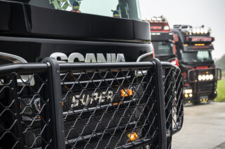 Batters Heavy Haulage: HeavyTorque Issue 40