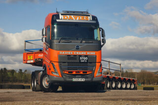 Davies Crane Hire, HeavyTorque Issue 42