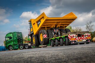 Cadzow Heavy Haulage, HeavyTorque Issue 43