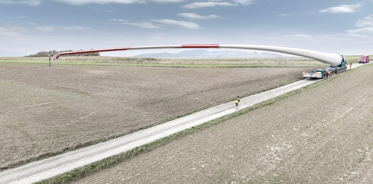 New BladeLifter from TII SCHEUERLE for Enercon