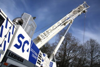 SOUTHERN CRANES AND ACCESS